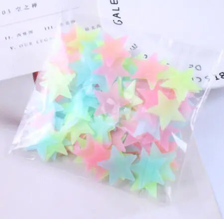 Pegatinas de pared de estrellas que brillan en la oscuridad de 3 cm, 100 unidades