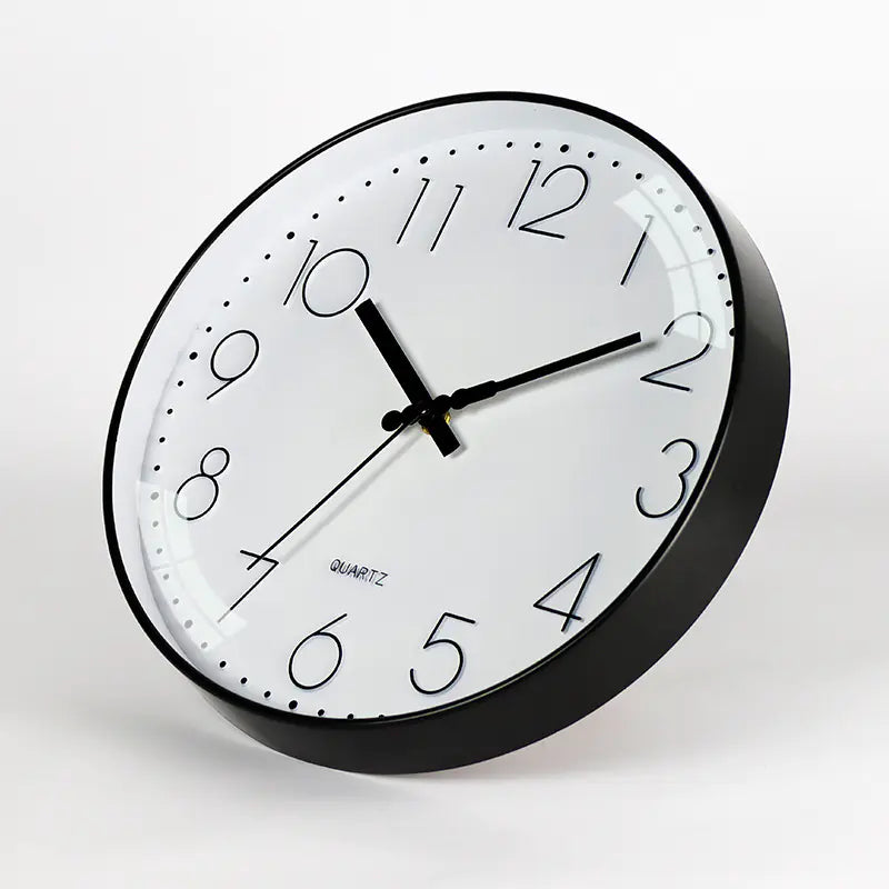 Reloj de pared de cuarzo moderno con diseño creativo