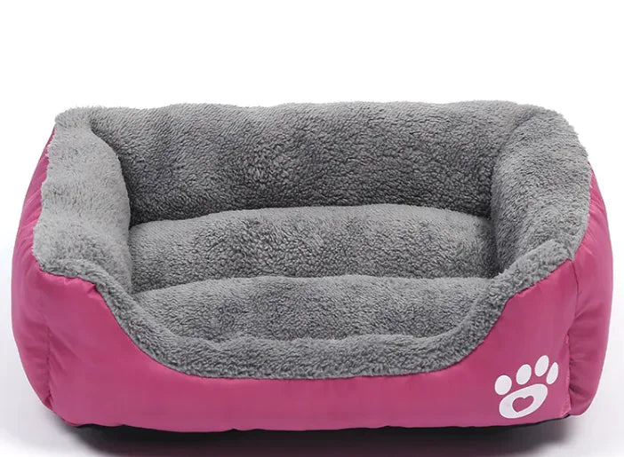 Cama cuadrada para mascotas
