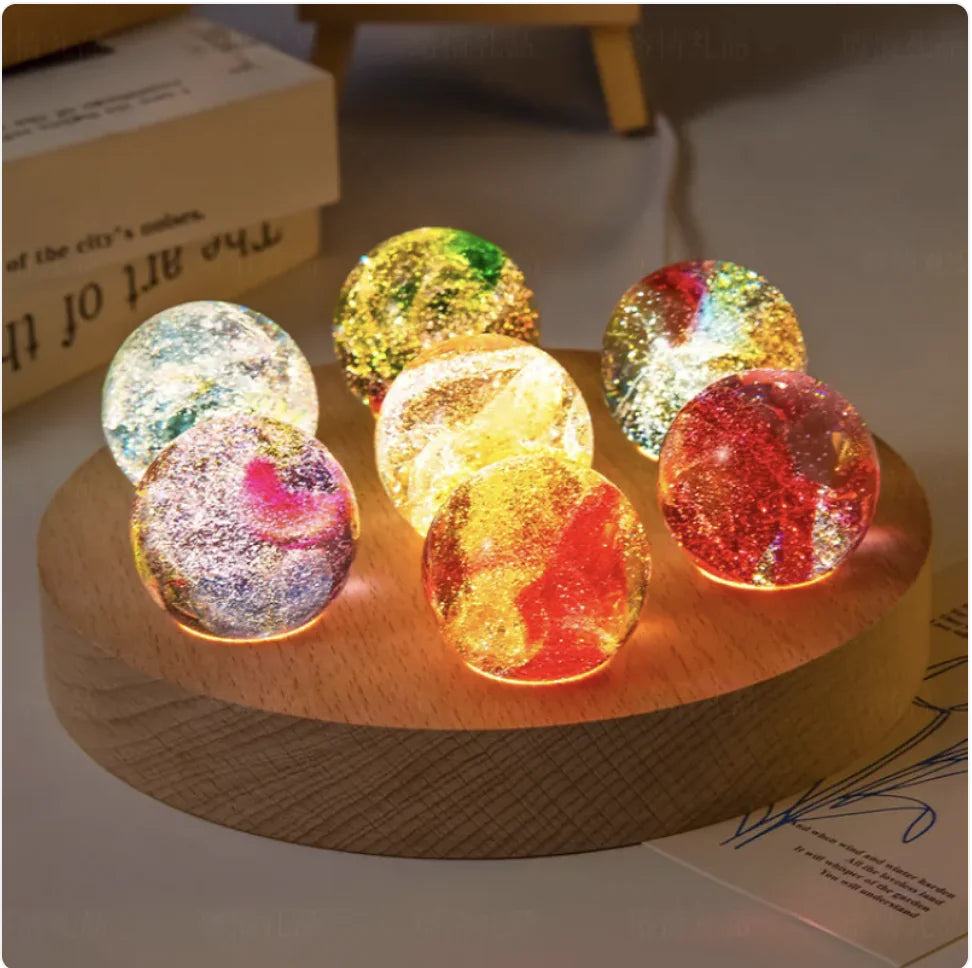 Bola de cristal que brilla en la oscuridad