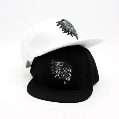 Gorra de estilo hip hop con ala plana bordada