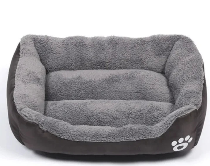 Cama cuadrada para mascotas