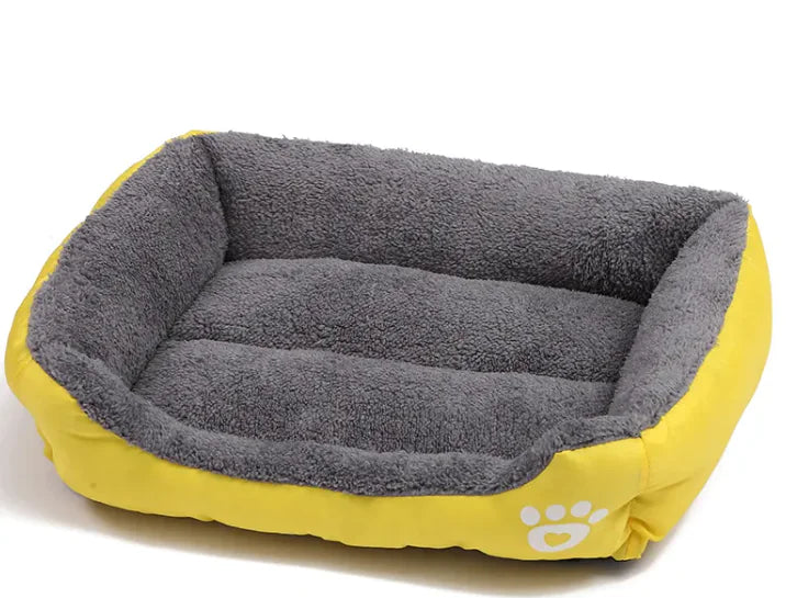 Cama cuadrada para mascotas