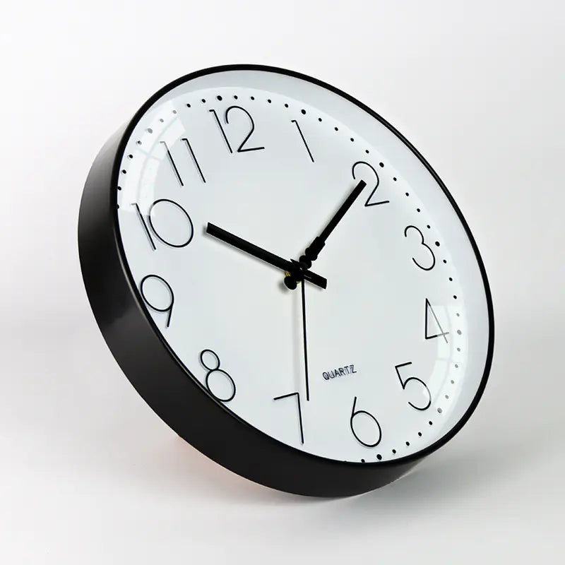 Reloj de pared de cuarzo moderno con diseño creativo