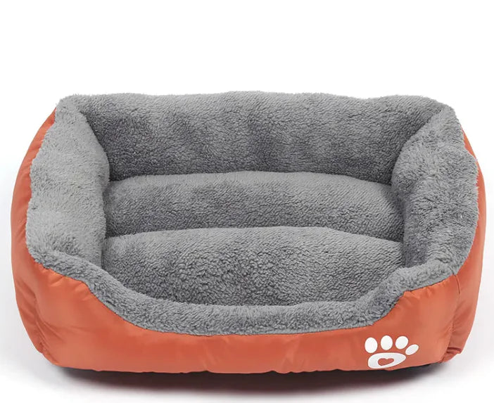 Cama cuadrada para mascotas
