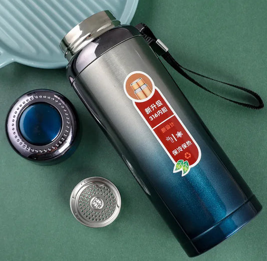 Taza térmica de acero inoxidable con cierre de seguridad