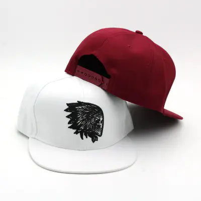 Gorra de estilo hip hop con ala plana bordada