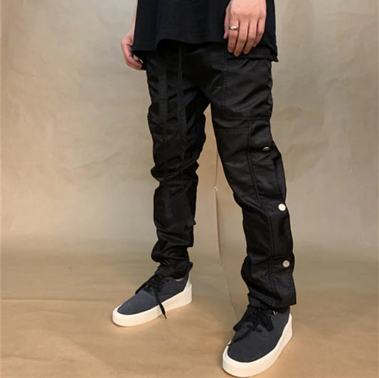 Pantalones cargo de pierna recta con cremallera y bolsillos con velcro