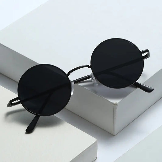 Gafas de sol redondas reflectantes vintage de verano