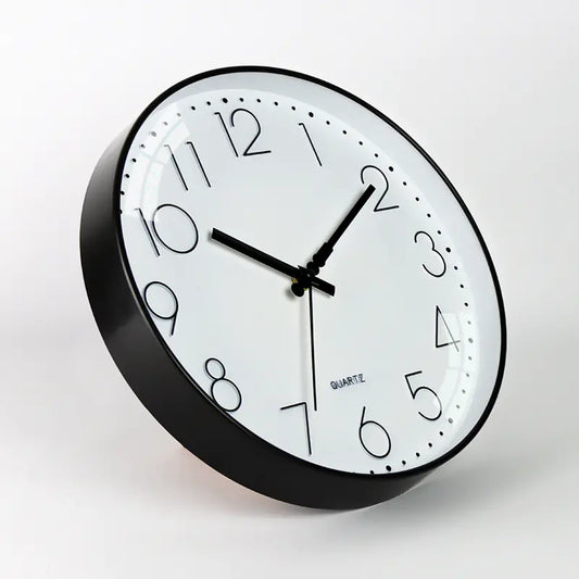 Reloj de pared de cuarzo moderno con diseño creativo